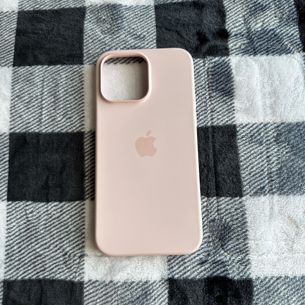 iPhone 14 pro max apple silicone case